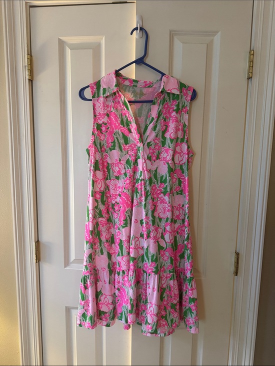 Lilly Pulitzer Dresses & Skirts - Lilly Pulitzer Pink & Green Floral Sleeveless Collared Shift Dress